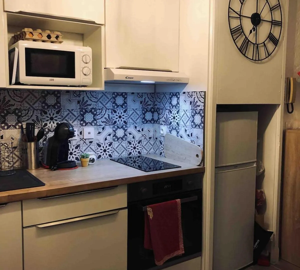 Studio Centre Ville Avec Parking Privatif Cagnes-sur-Mer 0*,